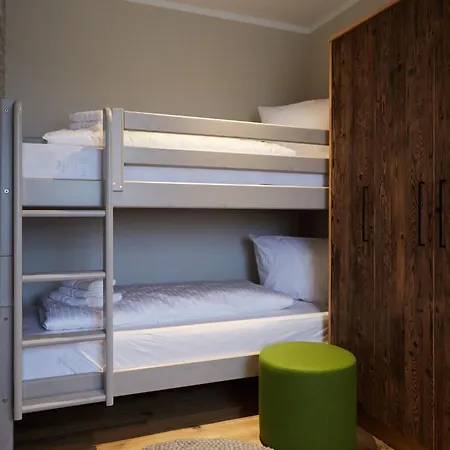 Daire Binnendiek Haus 5 8 *