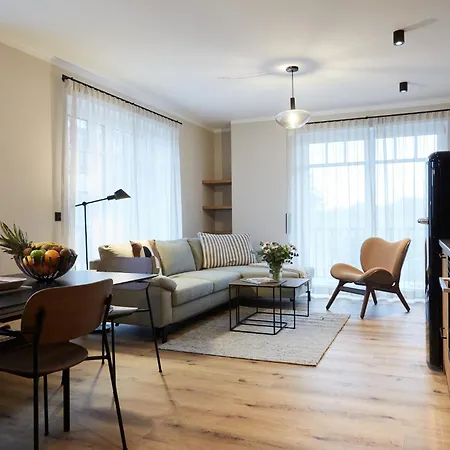 Binnendiek Haus 5 8 *